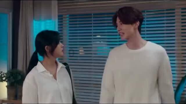 几何霓虹冲刺4无敌版